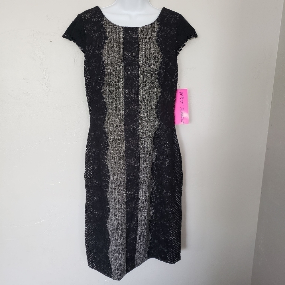 Betsey Johnson NWT Womens 8 Short Sleeve Sheath Dress Grey Black Lace Midi Tweed